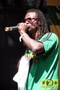 Jah Child Graham (Jam) with Grooving Smokers  20. Reggae Jam Festival, Bersenbrueck 03. August 2014 (11).JPG